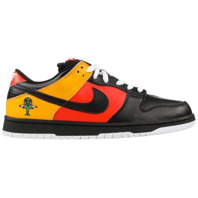 uabat NIKE DUNK SB LOW RAYGUN